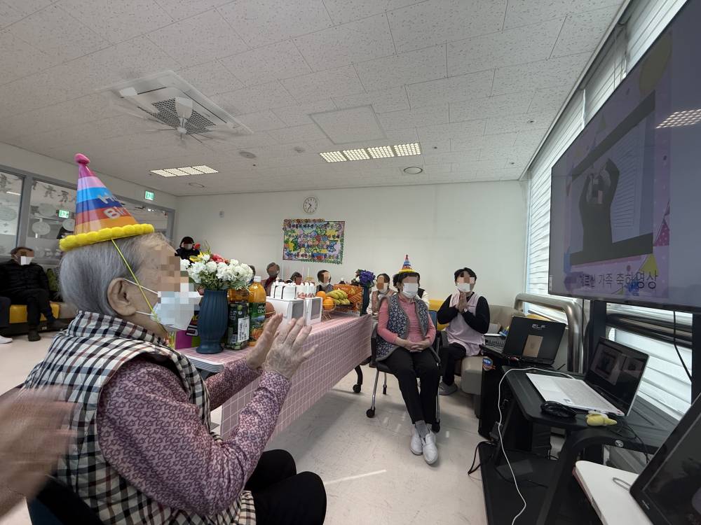 a8774193e4ace1dd9df37a3a57933026_1775108447_2552.jpg a8774193e4ace1dd9df37a3a57933026_1775108447_2552.jpg